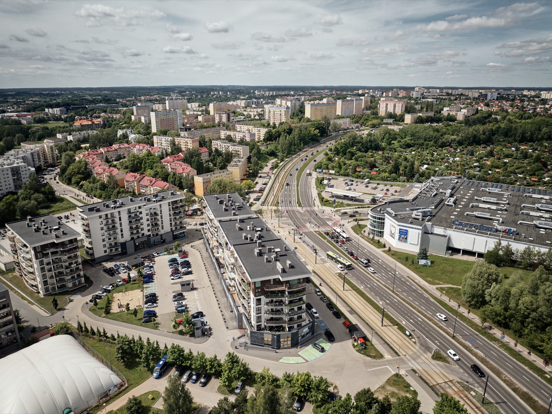 Widok z drona — perspektywa boczna